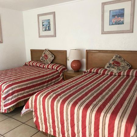 Economy Suites Cypress Gardens Екстер'єр фото