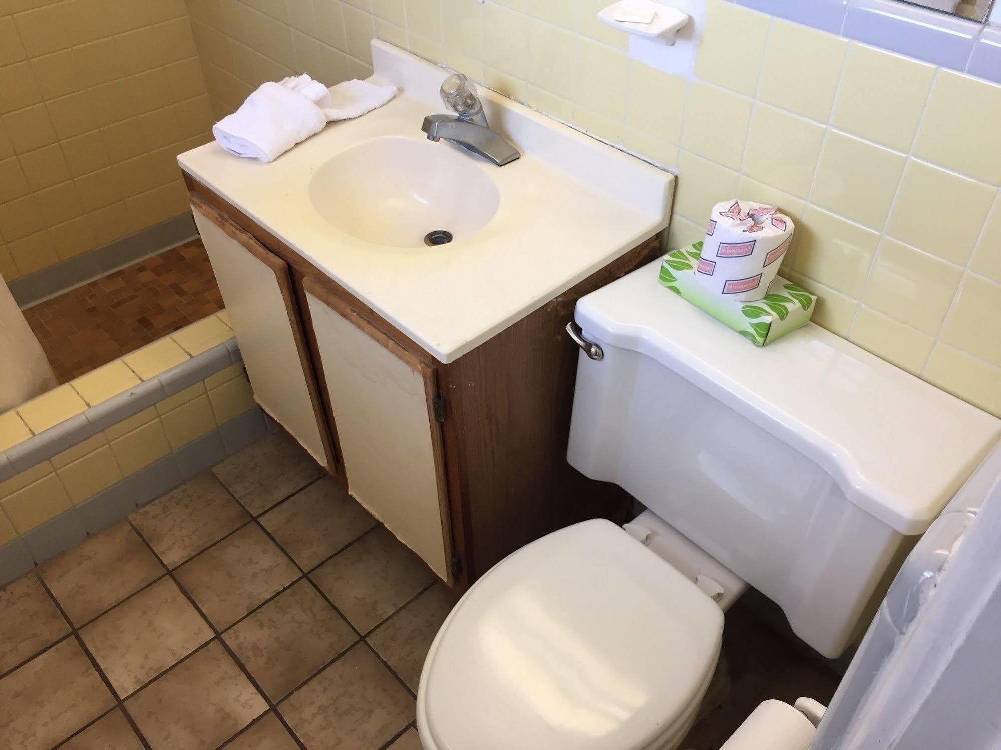 Economy Suites Cypress Gardens Екстер'єр фото