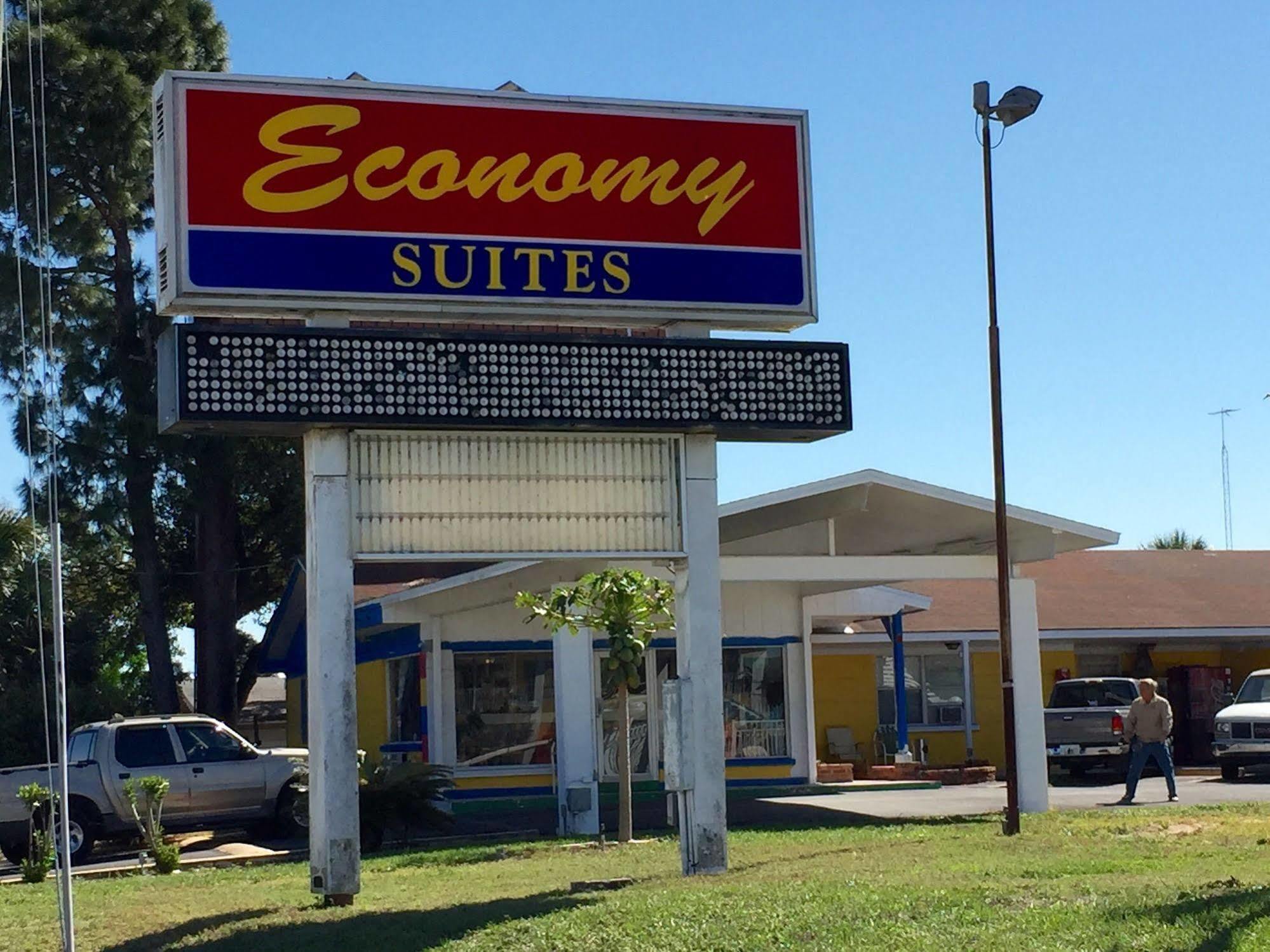 Economy Suites Cypress Gardens Екстер'єр фото